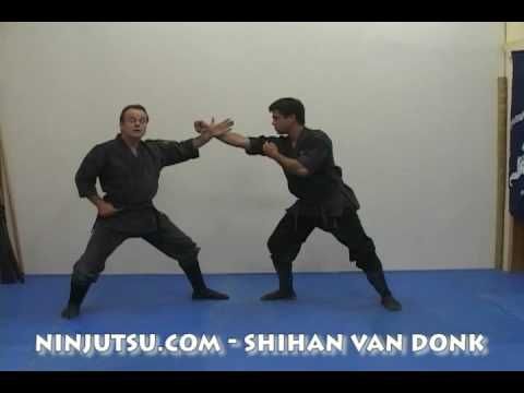 CURSO DE NINJUTSU BLACK BELT EM 10 DVDS C/CERTIFICADO