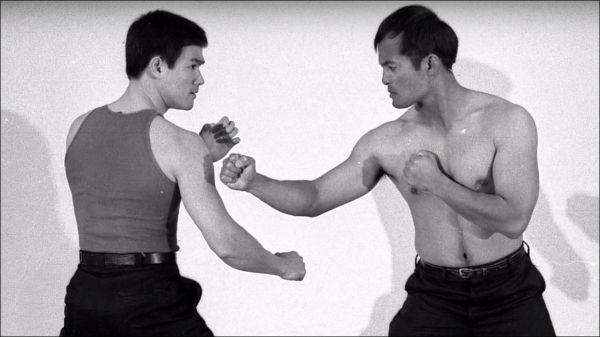 CURSO EM VIDEO DE JEET KUNE DO EM 5 DVDS C/ CERTIFICADO