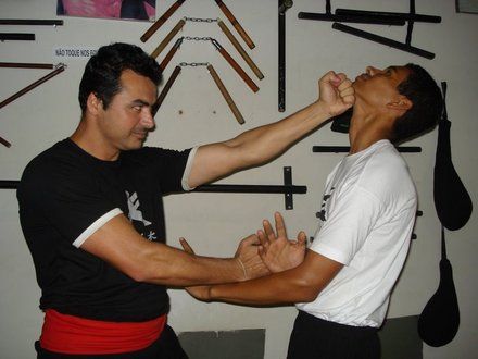 CURSO DE KUNG FU INSTRUTOR SÊNIO AKISBAc/certfica