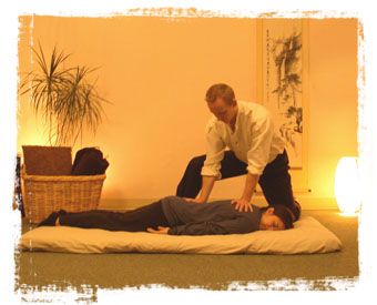 CURSO DE MASSAGEM SHIATSU EM 2 VIDEOS C/CERTIFICADO